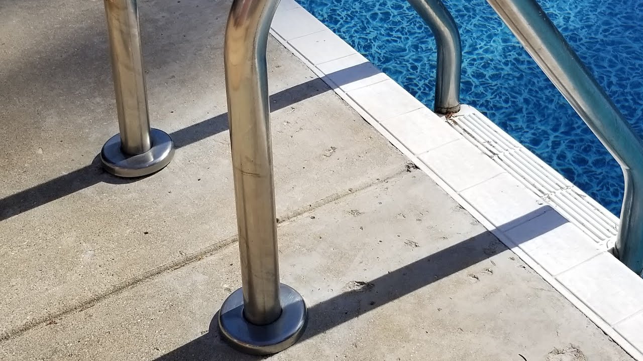 How to Remove a Corroded Pool Ladder